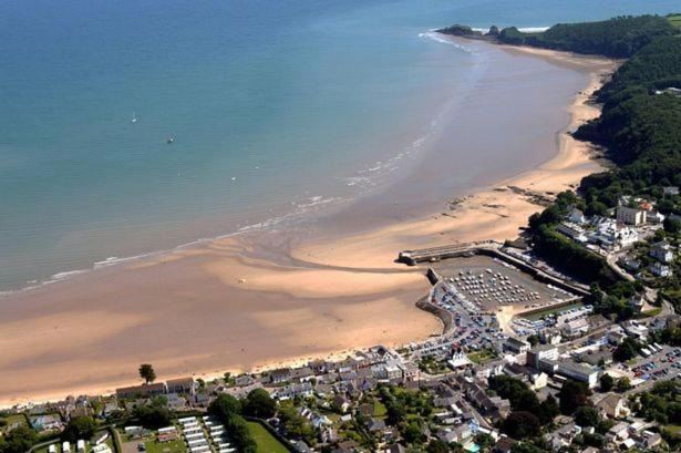 Central Modern Townhouse In Saundersfoot Villa Bagian luar foto